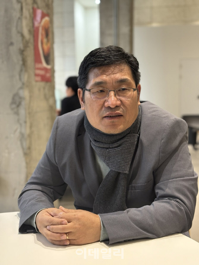 “美서 성공하려면 의존적 태도 버리고 자립해야”