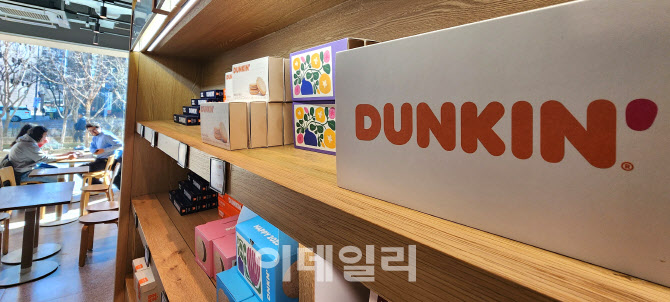 [포토]던킨 가격 인상...도넛·커피 20여 종 평균 6%