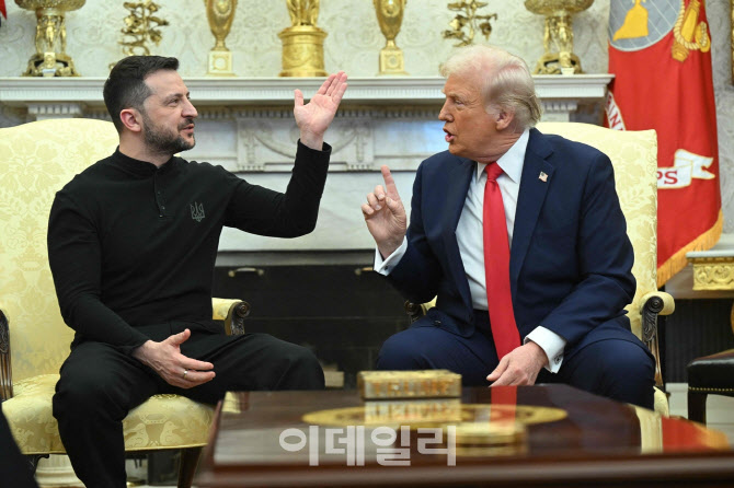 "트럼프 다시 찾아가라"…젤렌스키에 호소하는 유럽 정상들