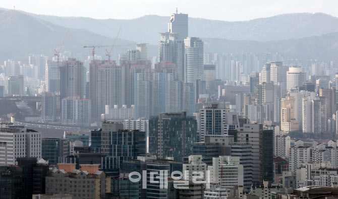 [포토]'문재인정부' 넘어선 서울 아파트값... 강남 아파트가 끌어올려