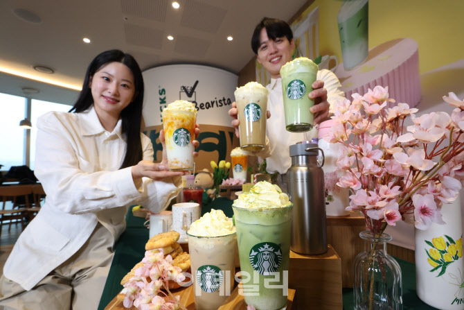 [포토]스타벅스, 5일부터 신메뉴 슈크림 말차 라떼 출시