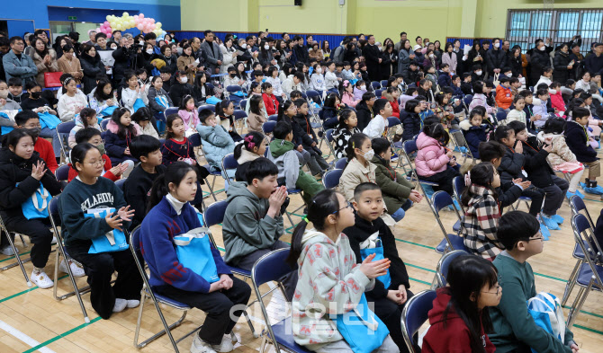 [포토]아현초등학교, 100주년 입학식