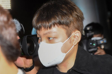 父 장제원 ‘성폭력 의혹’에 아들 노엘 “모든 건 제자리로”