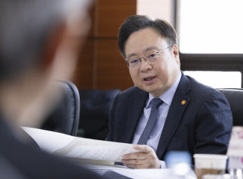 필수의료 사망사고 처별 면제 추진…심의위서 기소 여부 판단