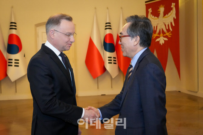 외교장관, 폴란드 대통령·국방장관 만나…"다양한 무기체계 도입 추진"