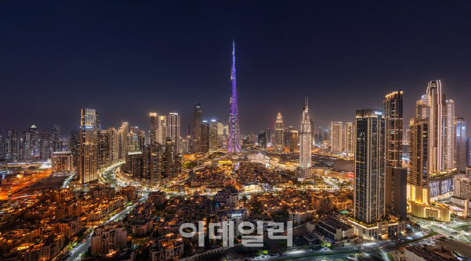 “요즘 여기 핫하다며?” 1872만 여행객 몰린 ‘이 나라’