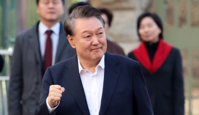 체포적부심은 '시간' 기준?…2015년 국가직 정답엔 ‘날짜’