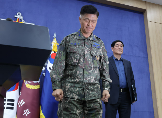 공군, 전투기 '오폭' 책임 지휘관 보직해임…조종사, 자격심의위 회부