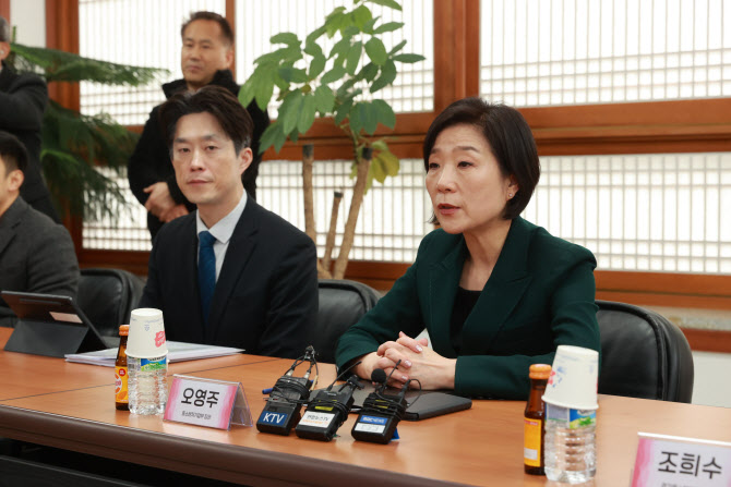 美 관세 폭탄에 수출 협상 난항…중기부 “긴급대응반 본격 가동”