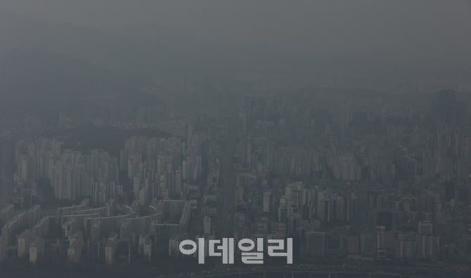 [포토]미세먼지에 황사까지