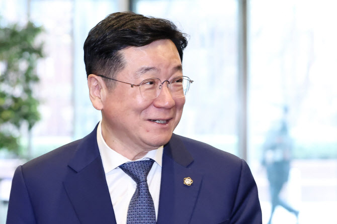 이찬희 삼성 준감위원장 “이재용 ‘사즉생’, 최선 다하자는 것”