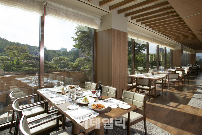 "서울신라호텔서 뉴욕 브런치 맛집 ‘리틀 에그’ 맛보세요"