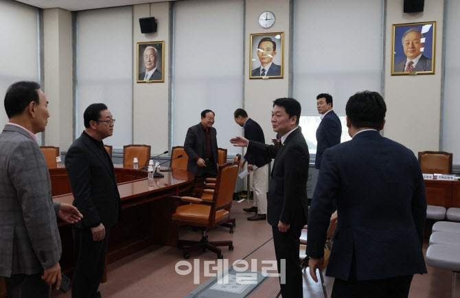 [포토]국민의힘 4선 이상 의원 간담회, '尹 파면 이후 수습 나서'