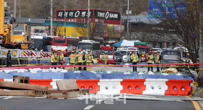 [포토]'광명 사고' 실종자 수색 재개 언제쯤…인력·장비 투입 대기