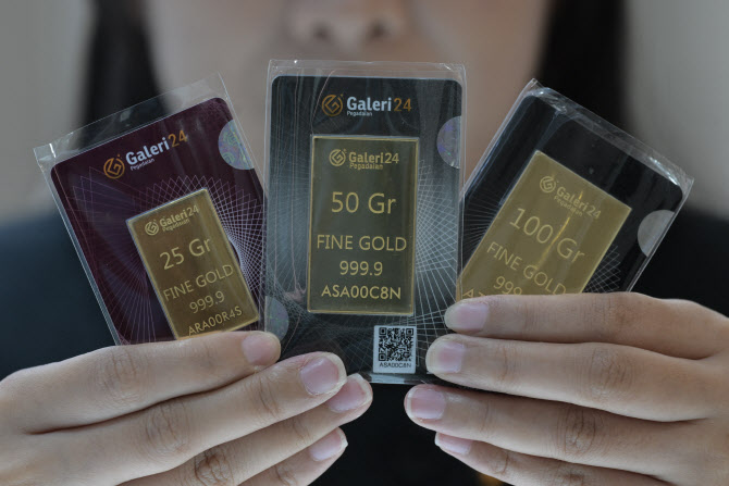 골드만 "금값, 내년 중반 온스당 4000달러까지 오를 것"