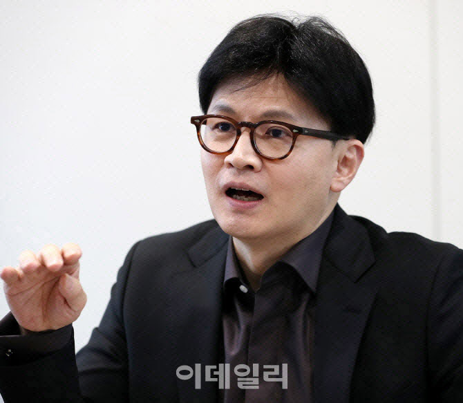 한동훈 "윤심보다 민심이 5천만배 중요…저 제외 다수후보 윤심팔이"