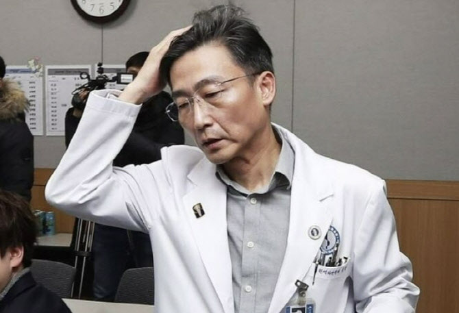 "내 인생 망했다"던 이국종 교수, 결국 사과…국방부 답변은?