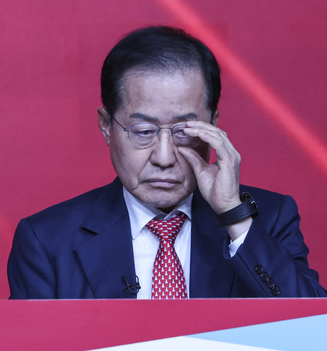 홍준표, 韓겨냥 "이미지정치 성공 오세훈뿐…못 알아들어"(종합)