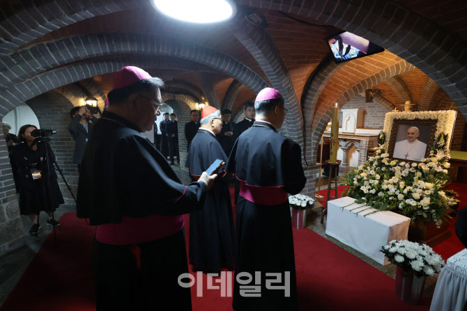 [포토]프란치스코 교황 조문