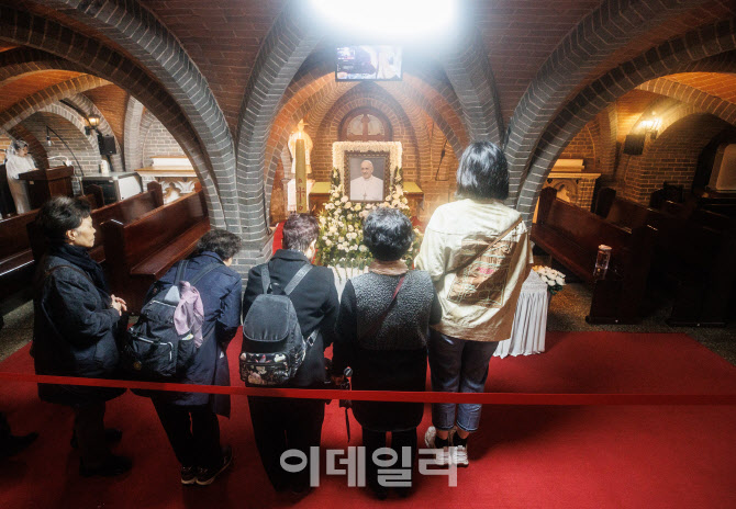 [포토]명동성당 프란치스코 교황 빈소