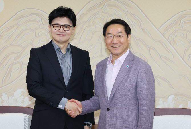 한동훈 "구태정치 끝내고 시대교체 하겠다"