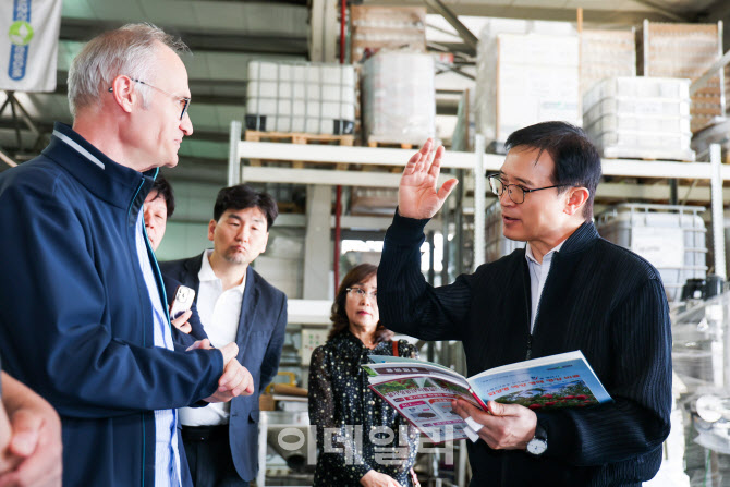 임태희, 카자흐 정부·유라시아국립대와 '다문화 학생 인턴십' 협약