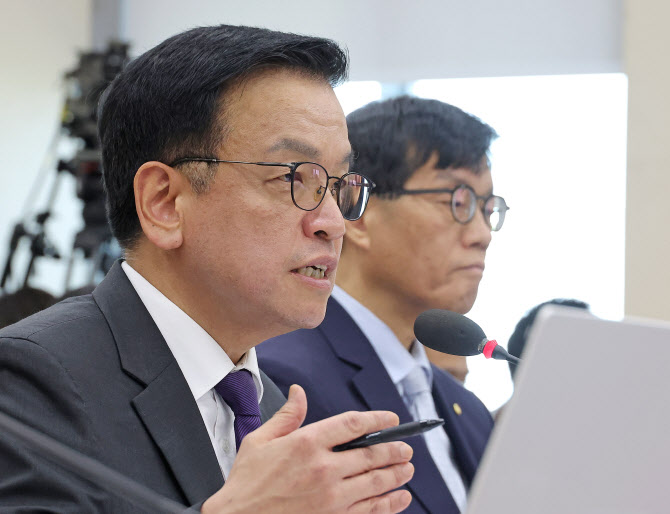 최상목 "알래스카 LNG 사업, 판단에 시간 한참 걸릴 것"