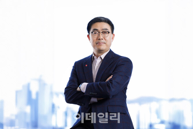 "P-OLED 상용화"…김병구 LGD 전무, SID 석학회원 선임