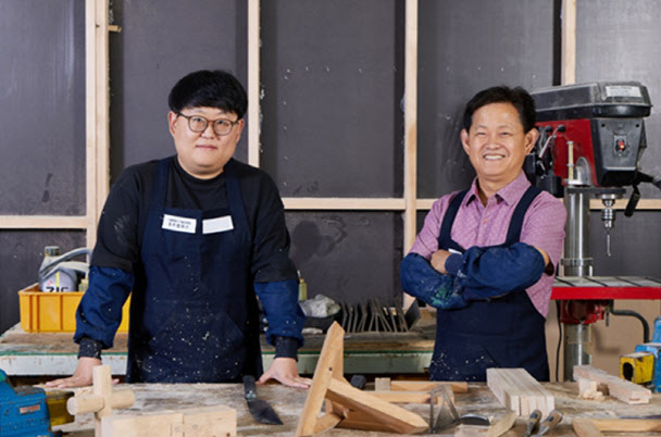 ‘어버이날’ 맞아 기술 명가 꿈꾸는 父子 눈길