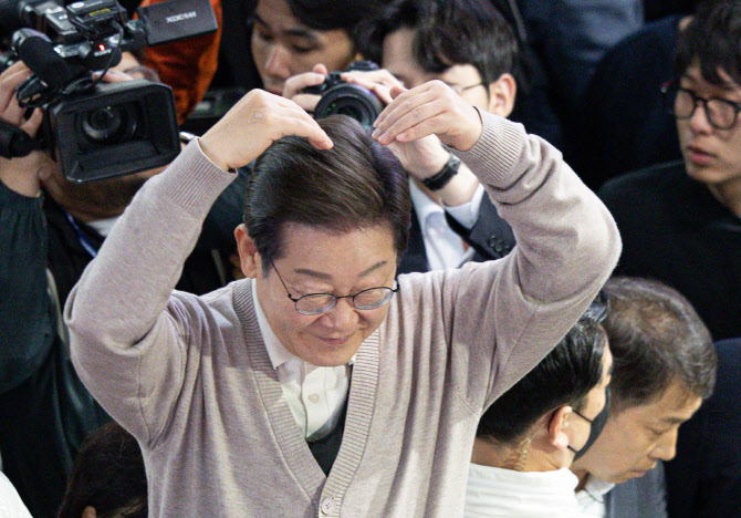 대선 선거운동 초읽기…李 골목투어 마치고 광화문 나간다