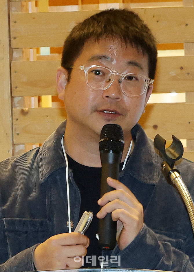 [포토]올댓트래블에서 강연하는 이용규 트래블레이블 대표