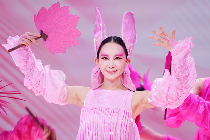 [포토] 채시라, 정식 무용수 데뷔