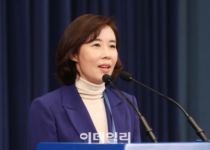 민주, 김문수 ‘광폭 빅텐트’에 “내란·극우 세력 결탁”