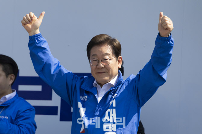 [포토]지지 호소하는 이재명 대선 후보