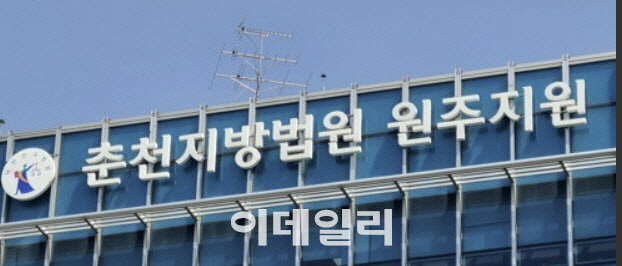 "CCTV에 다 찍혔다"...13세 여아 허벅지 만진 70대 '집유'