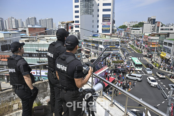 [포토]대선후보 경호하는 경찰특공대