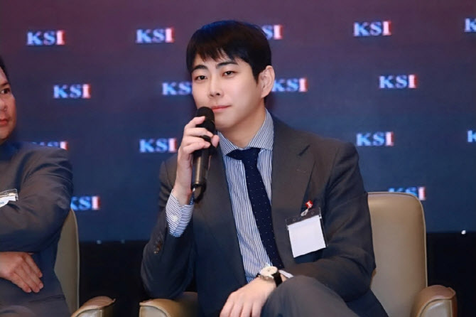 이욱 대표, ‘2025 ASEAN 리더십 파트너십 포럼’서 우크라이나-아세안 STO 생태계 구상 발표