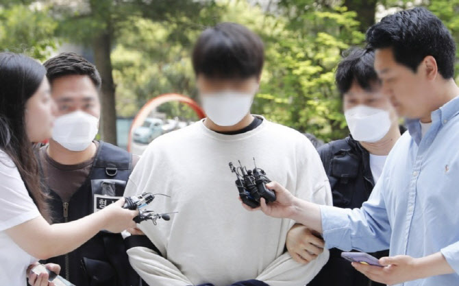 '모텔서 마약 투약' 신남성연대 30대 간부, 구속영장 기각