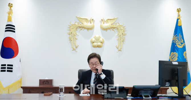李대통령 “‘이재명 잘 뽑았다’ 자부심 있도록 모든 역량 집중”