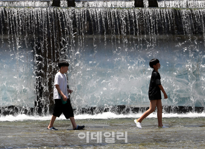 [포토] 시원한 청계폭포