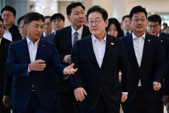 정부, 슈퍼컴·CPU팜 선제 구축…정권 초월한 정책 펼쳐야