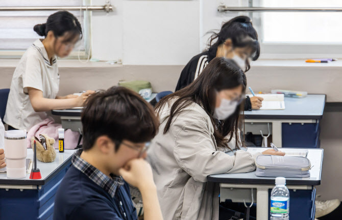 과학기술인재 정부가 나서서 키운다…전주기 지원