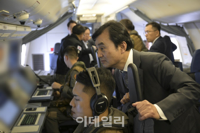 '문민 국방장관' 안규백 "北과 끊임없는 대화가 평화 위한 유일한 길"