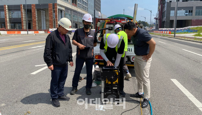 과천시, 선제적 GPR 탐사로 과천대로 싱크홀 예방