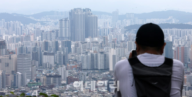 [포토]치솟는 서울 집값에 가계대출 7조 '껑충'