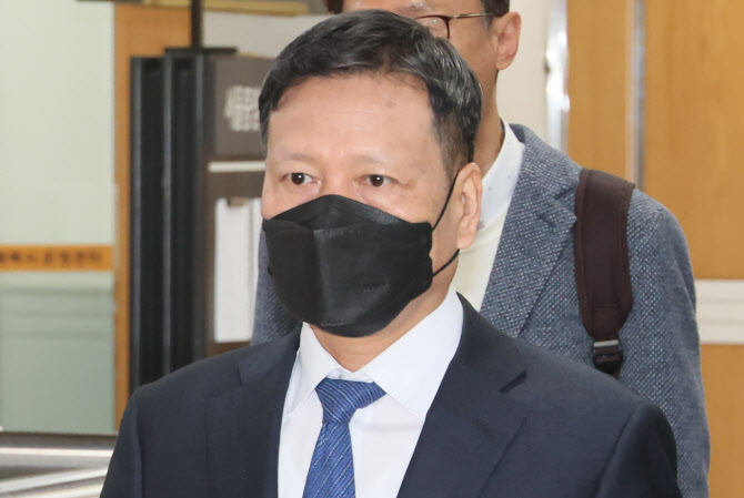 檢, '임금체불 혐의' 구영배 큐텐그룹 회장 불구속 기소