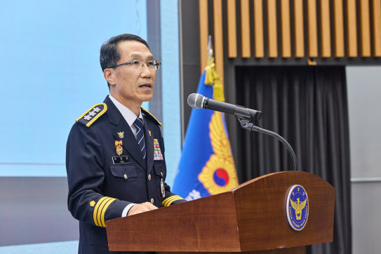 유재성 경찰청장 직대 취임…"경찰 정책 방향은 오로지 국민이 중심"