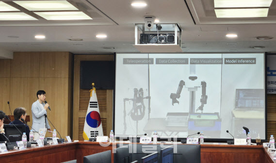 인구감소 해법은 인간형 로봇…‘피지컬 AI’ 시대 휴머노이드 육성해야