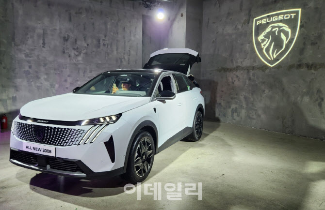 `정글로 돌아온 사자` 푸조…`올 뉴 3008` 하반기 구원투수 될까