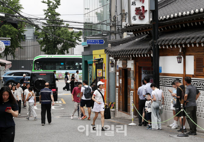 [포토] 삼복더위 보양식 삼계탕